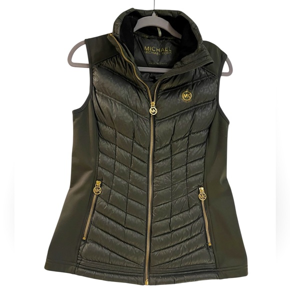 MICHAEL Michael Kors Jackets & Blazers - Michael Kors Green Leopard Print Puffer Vest Stretch Good Logo Zipper
